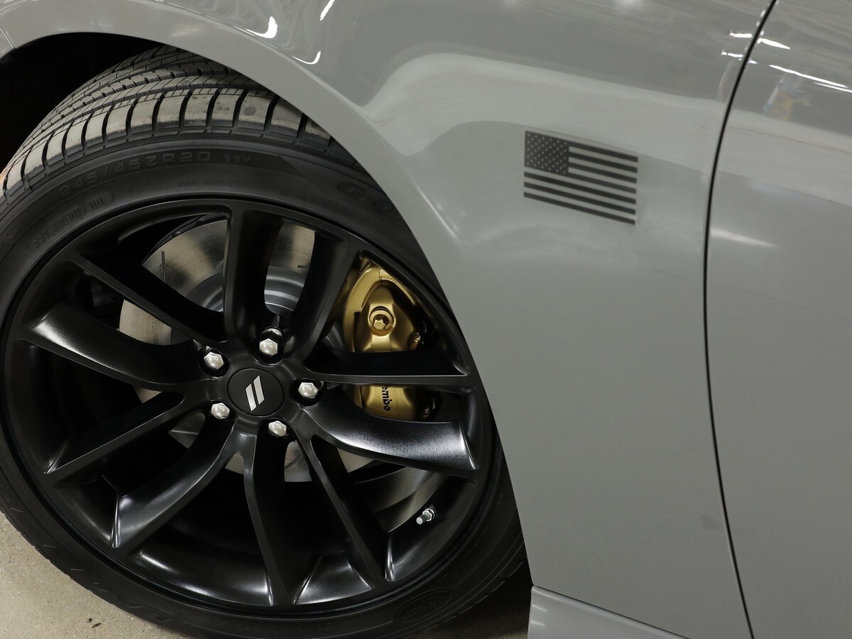 08-2019-dodge-charger-gry-stars-stripes-1