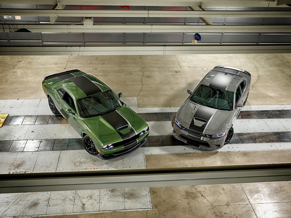 20-2019-dodge-challenger-charger-stars-stripes-1