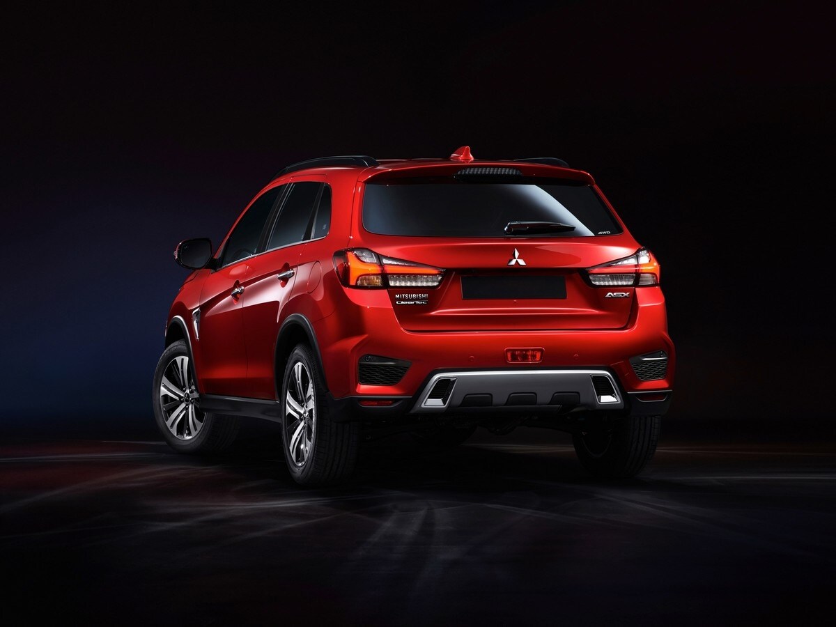 05-2020-mitsubishi-outlander-sport-1