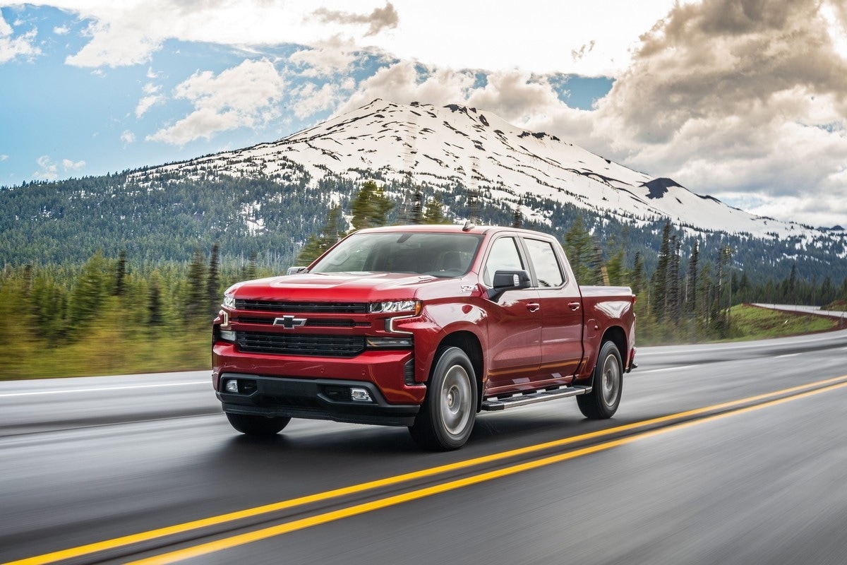 6-2020-Chevrolet-Silverado-1500-diesel-first-review-1