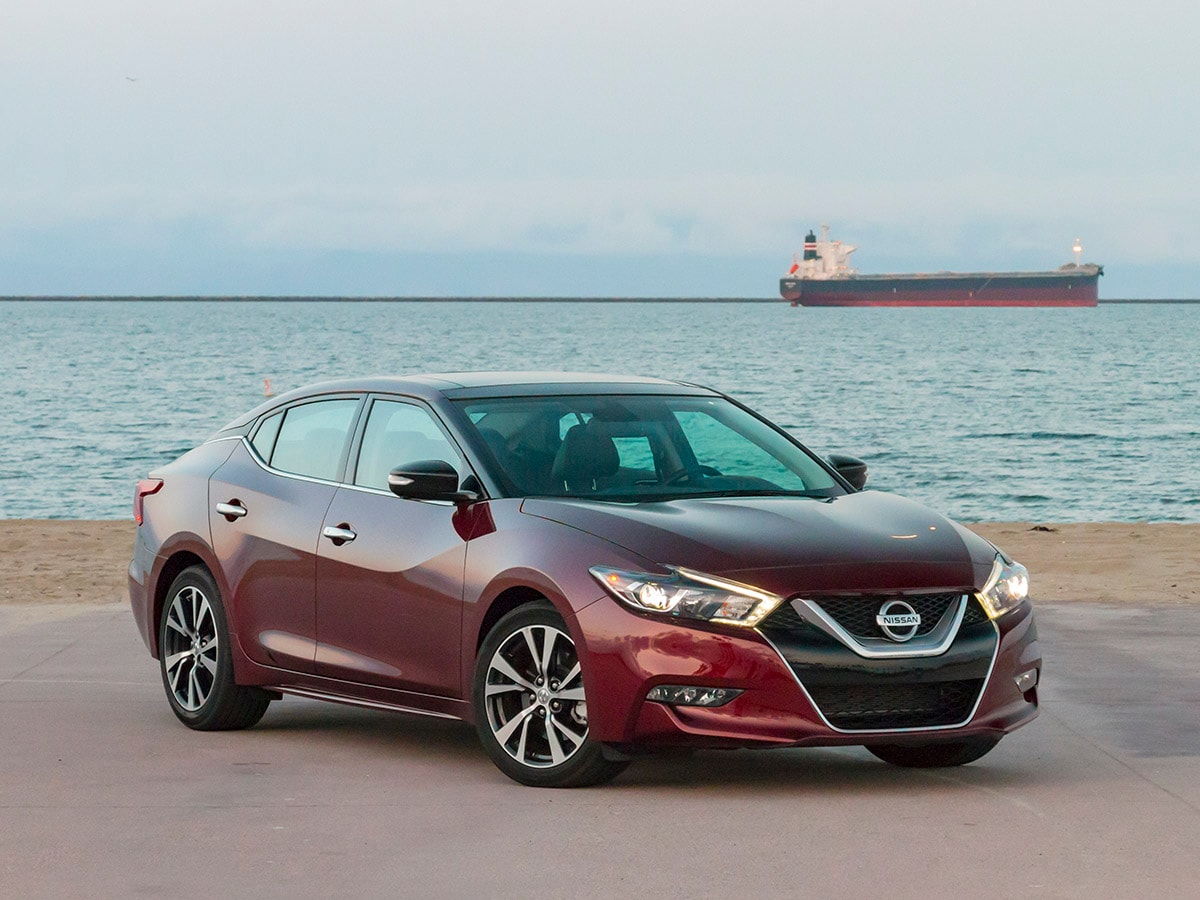 00 2016 Nissan Maxima Long Term Exterior