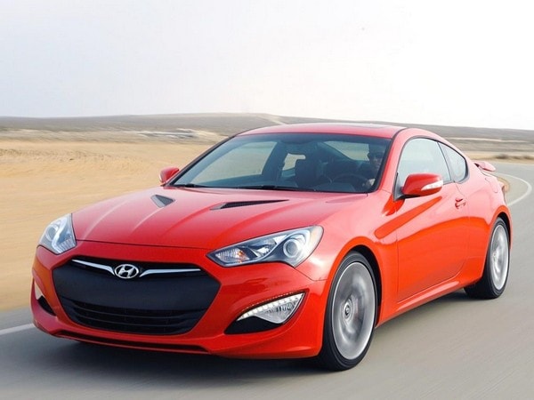 01 2016 Hyundai Genesis Coupe