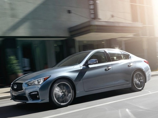 01 2016 Infiniti Q50 3 0t