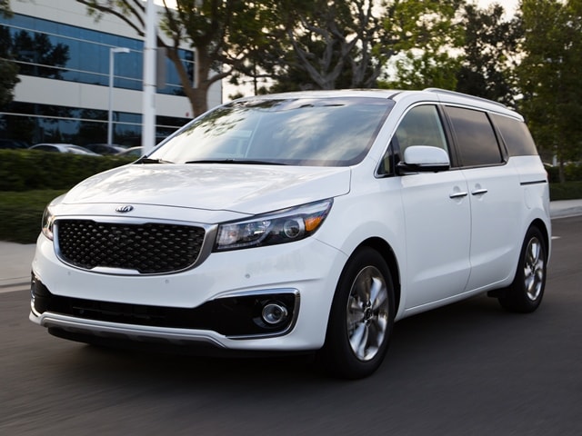 01 2016 Kia Sedona FC 640