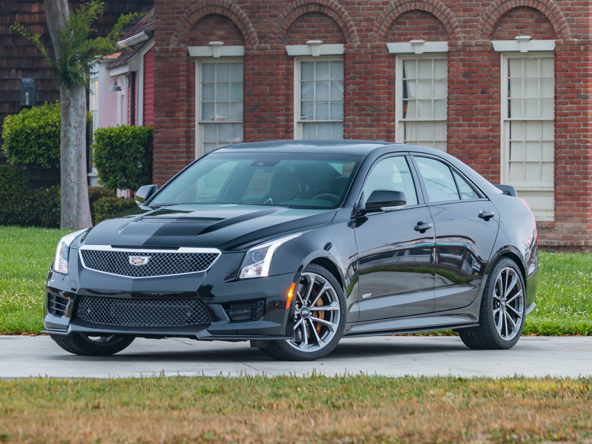 01 2017 Cadillac ATS V Exterior KBB