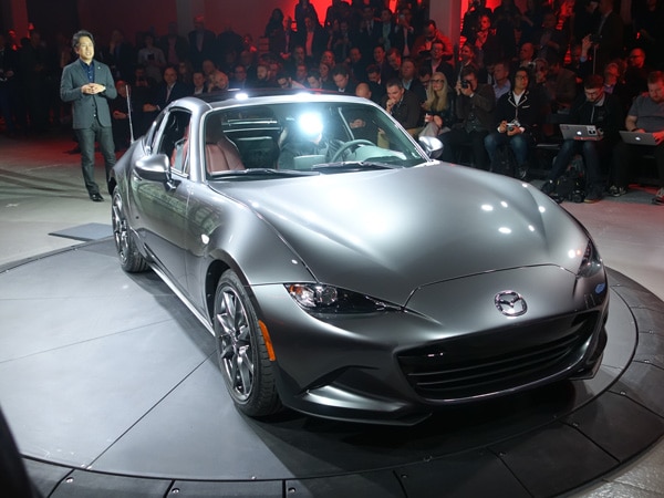 01 2017 Mazda MX 5 RF
