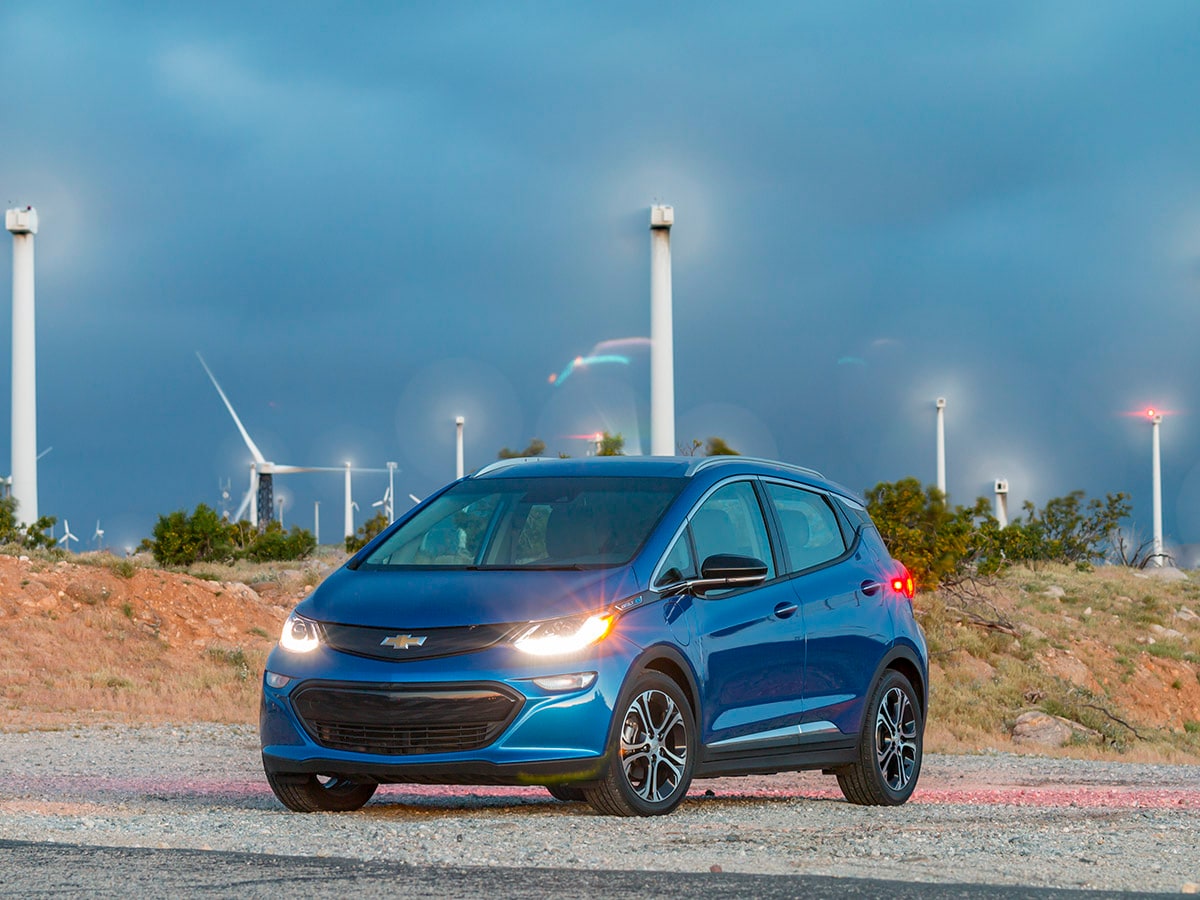 01 2017 Chevrolet Bolt KBB