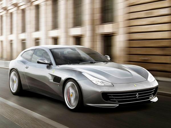 01 2017 Ferrari Gtc4lusso