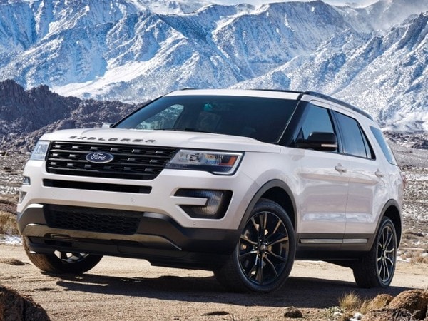 01 2017 Ford Explorer Sport Appearance Package