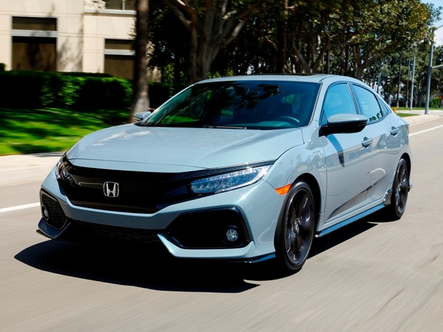 01 2017 Honda Civic Hatch Comparo
