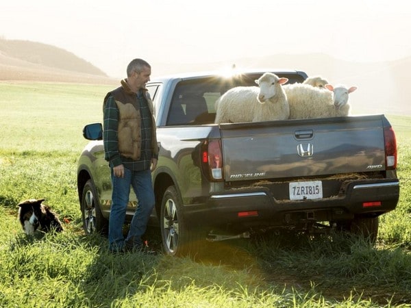 01 2017 Honda Ridgeline Super Bowl Ad