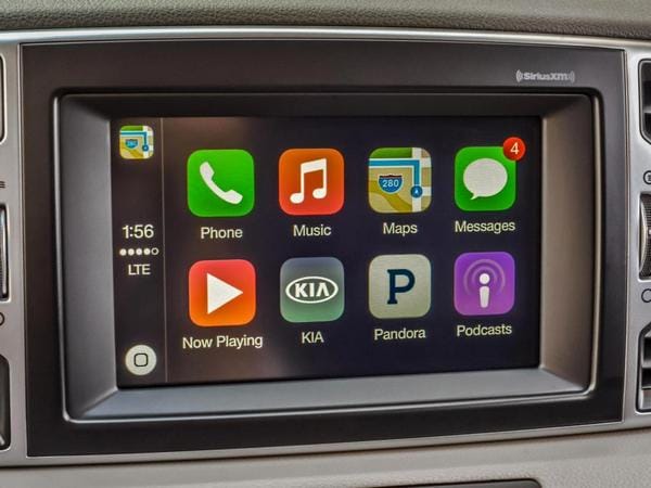 01 2017 Kia Sportage Apple Carplay Screen