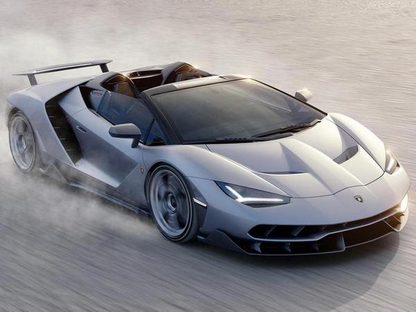 01 2017 Lamborghini Centenario Roadster