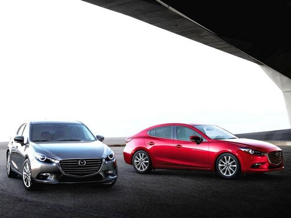 01 2017 Mazda Mazda3