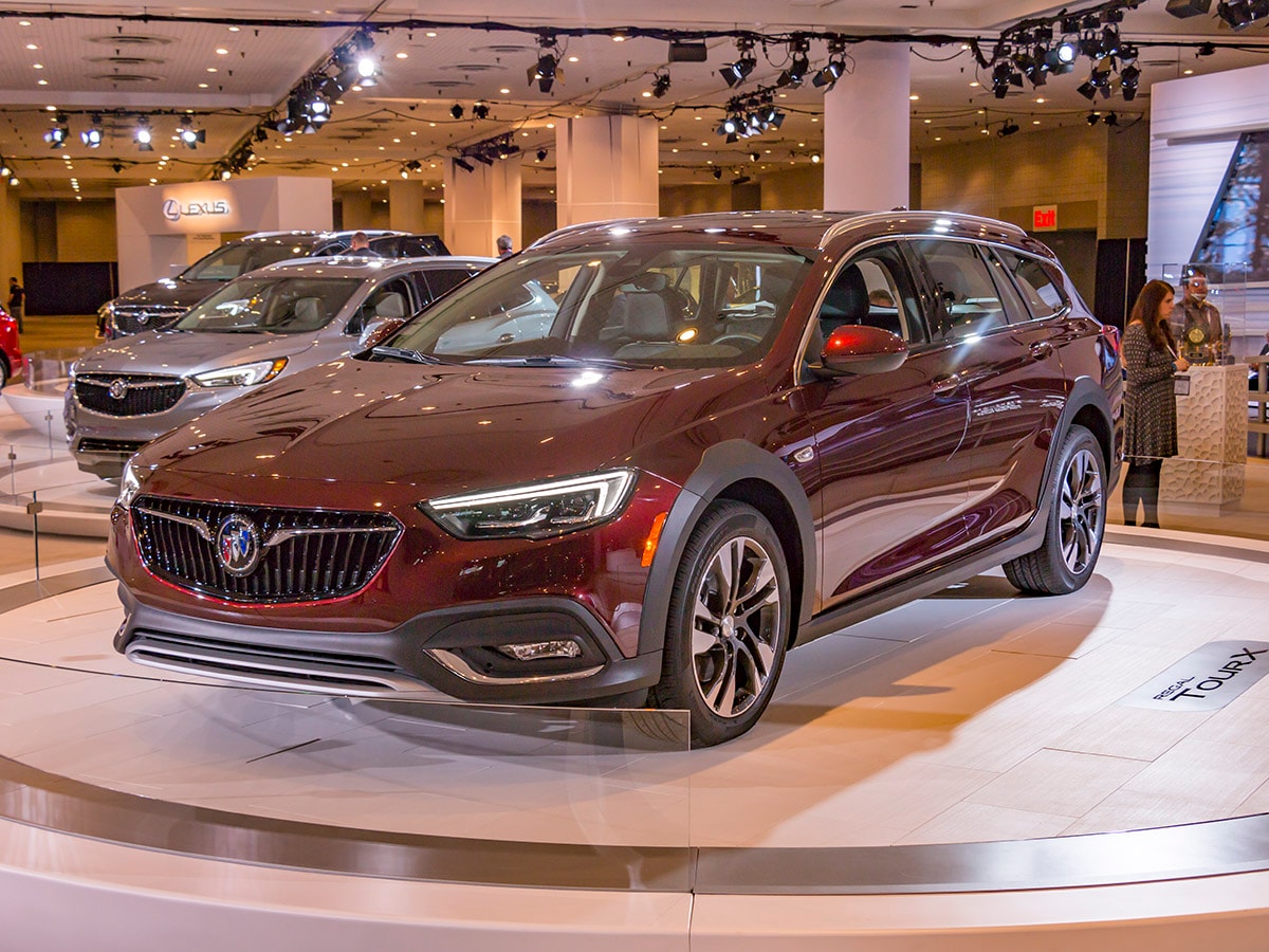 2018 Buick Regal TourX