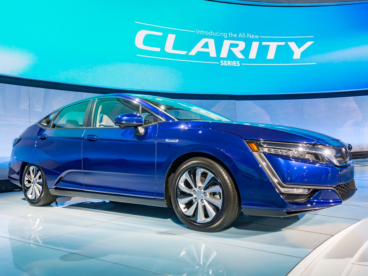 01 2018 Honda Clarity EV NYIAS KBB