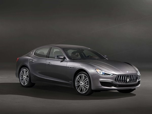 01 2018 Maserati Ghibli GranLusso
