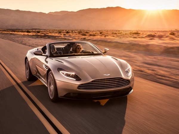 01 2018 Aston Martin Db11 Volante Oem