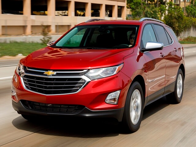 01 2018 Chevrolet Equinox Comparo