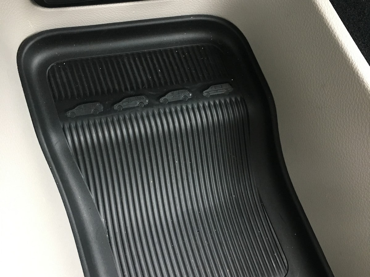 01 2018 Chrysler Pacifica Hybrid Update 3