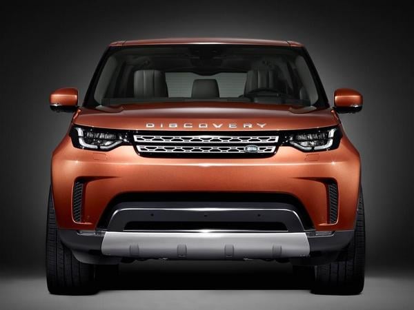 01 2018 Land Rover 7 Seater Teaser