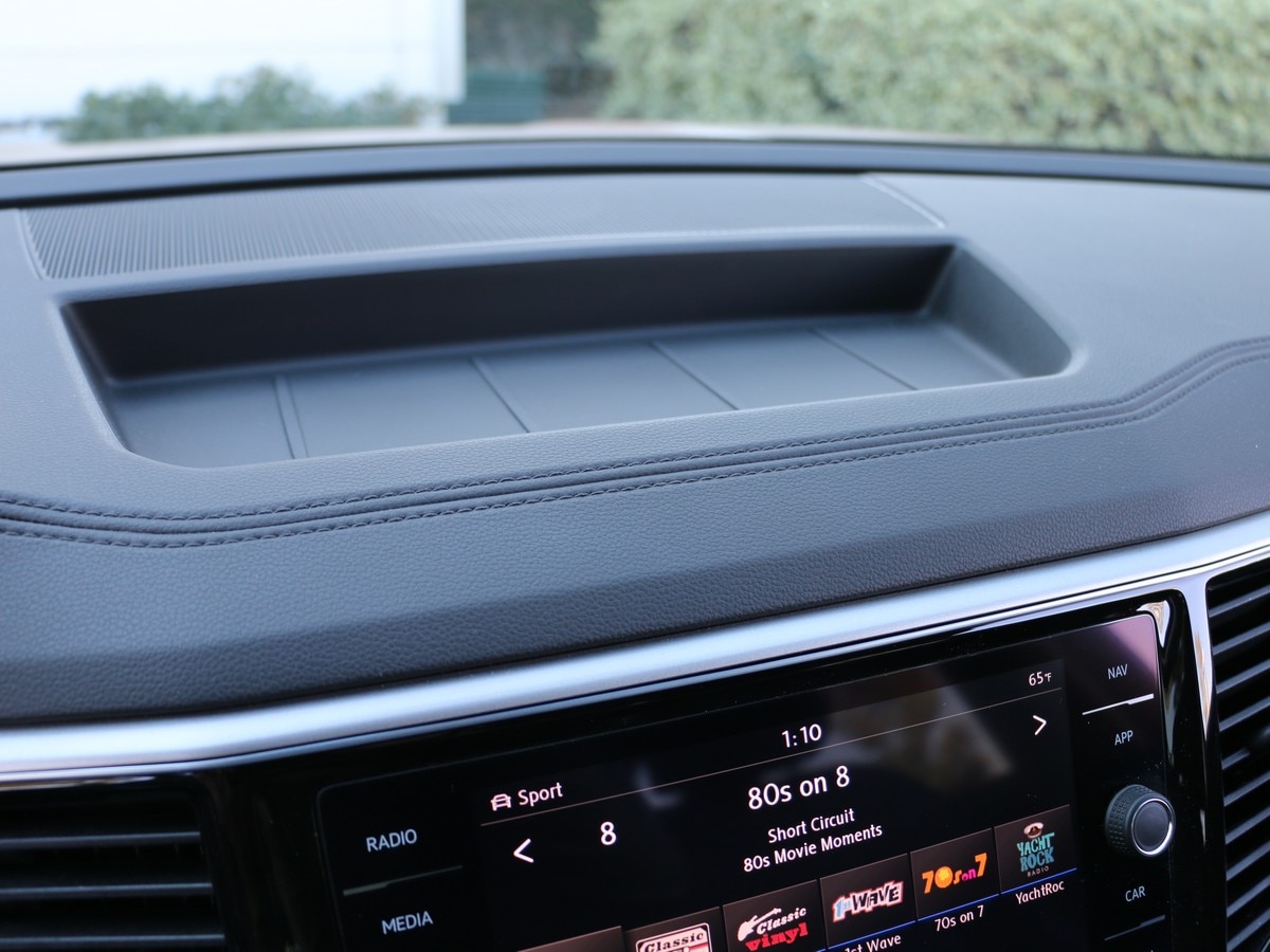 01 2018 Volkswagen Atlas Update 9 Cubbies