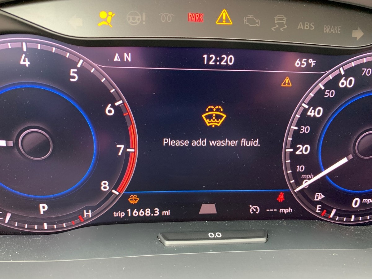 01 2018 Volkswagen Atlas Wiperfluid