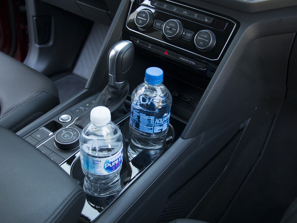 01 2018 Vw Atlas Cupholders