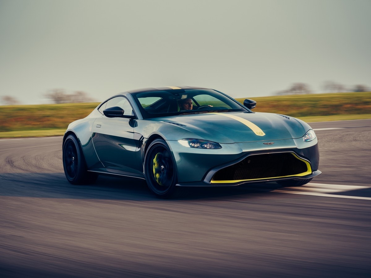 01 2019 Aston Martin Vantage Amr