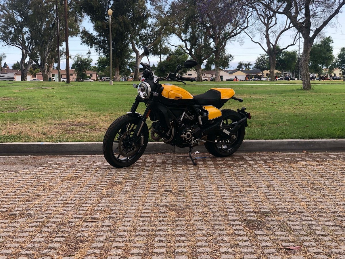 Ducati Scrambler Full Throttle Review - Kelley Blue Book