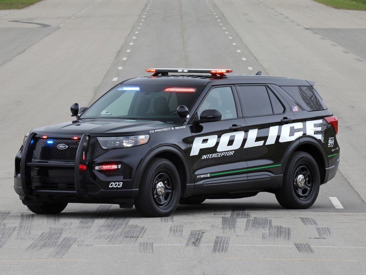 01 2020 Ford Explorer Police Interceptor
