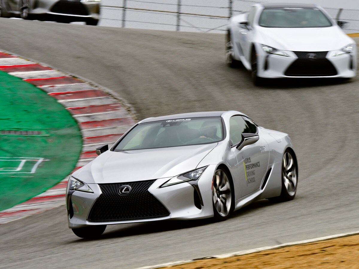 01 Lexus Driving School
