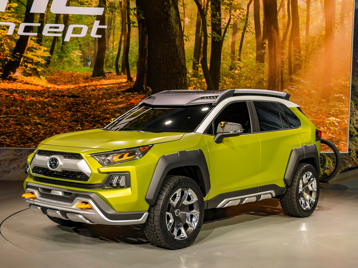 01 Toyota FT AC Concept LAAS KBB