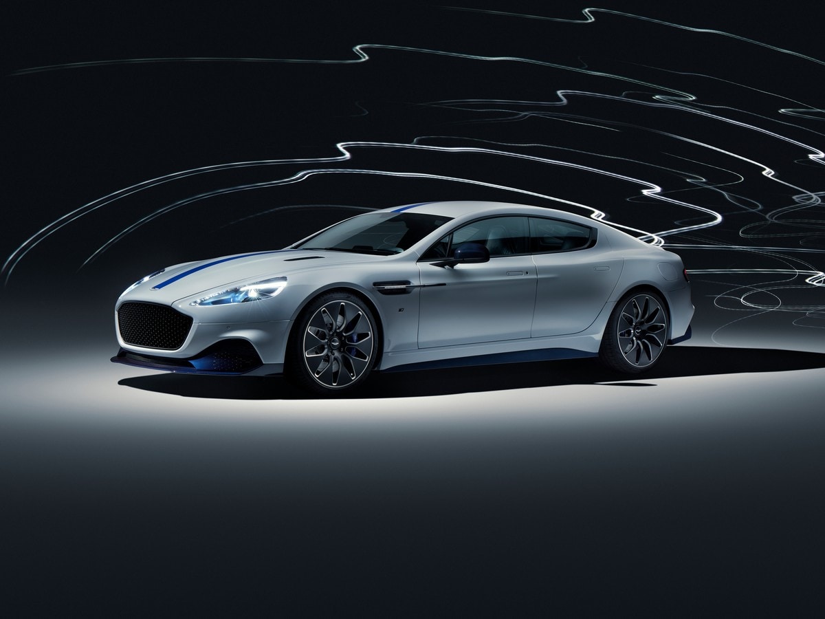 01 Aston Martin Rapide E