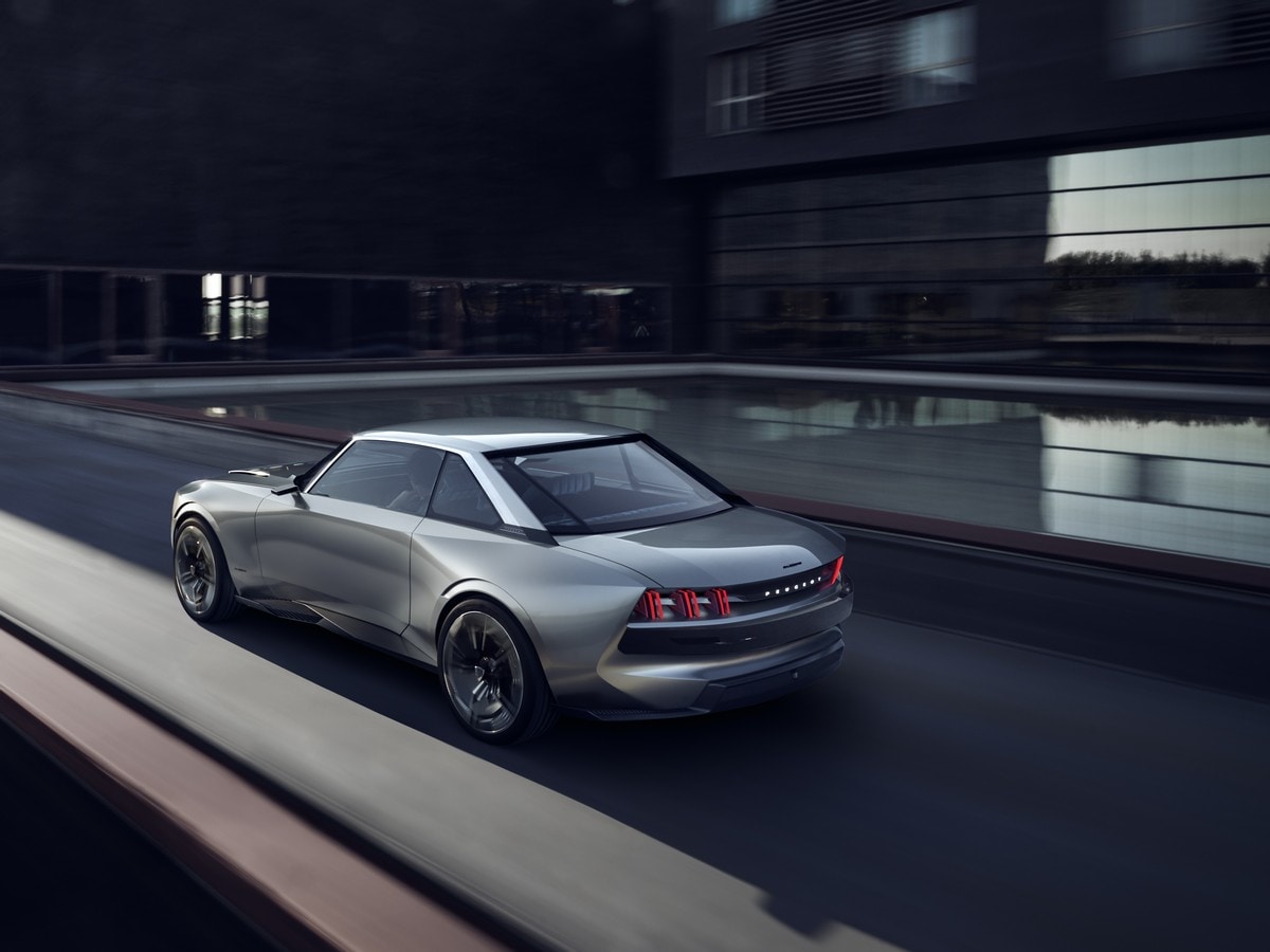 01 Peugeot E Legend Concept