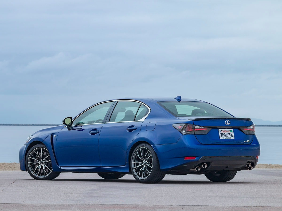 02 2016 Lexus GS F Exterior