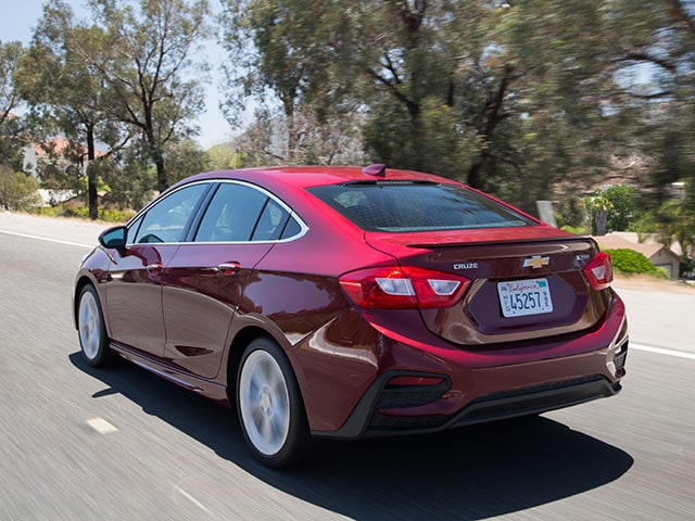 02 2016 Chevrolet Cruze Compact Sedan Comparison
