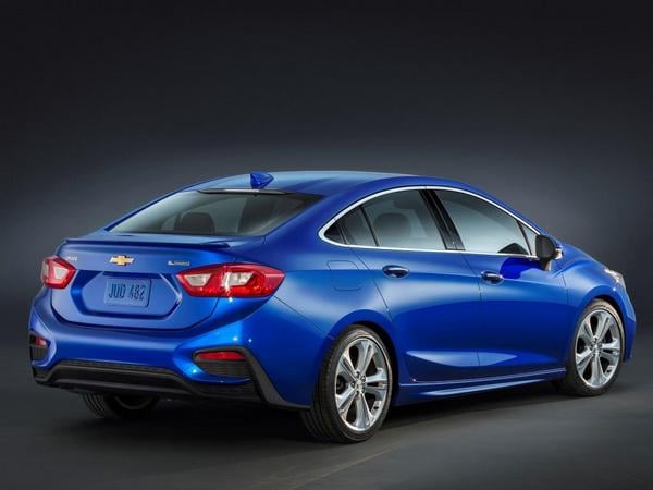 02 2016 Chevrolet Cruze