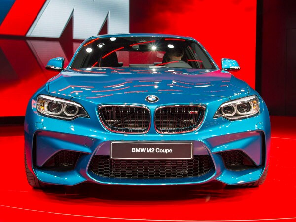 02 2017 BMW M2