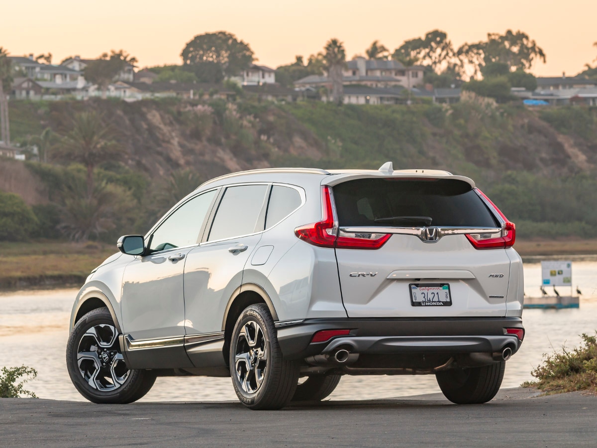 02 2017 Honda CR V Exterior BB KBB