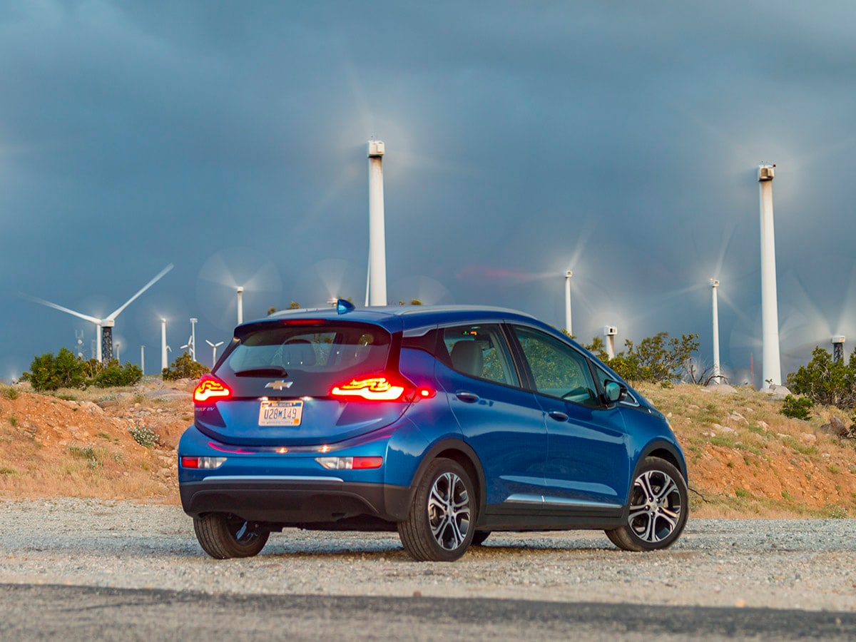 02 2017 Chevrolet Bolt KBB