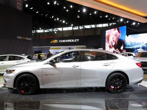 02 2017 Chevrolet Malibu Redline Edition