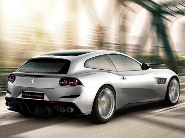 02 2017 Ferrari Gtc4lusso