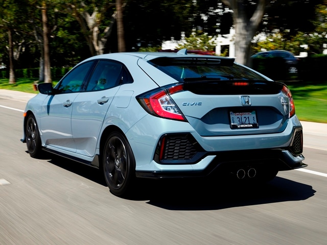 02 2017 Honda Civic Hatch Comparo
