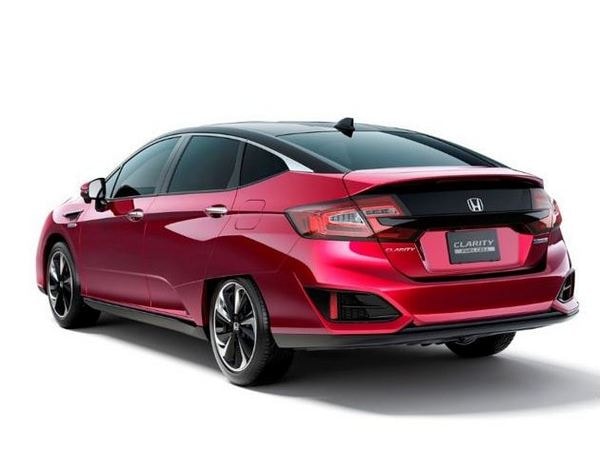 02 2017 Honda Clarity Fuel Cell