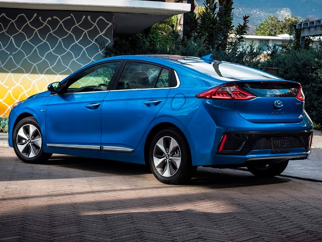 02 2017 Hyundai Ioniq Electric