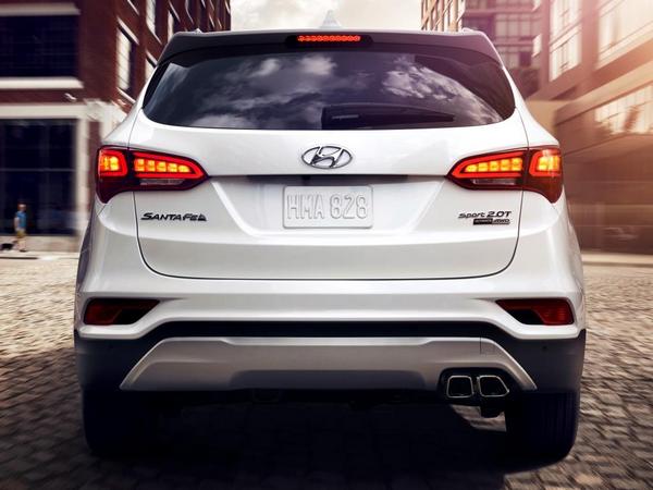02 2017 Hyundai Santa Fe