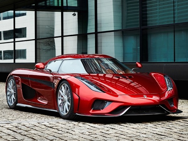 02 2017 Koenigsegg Regera