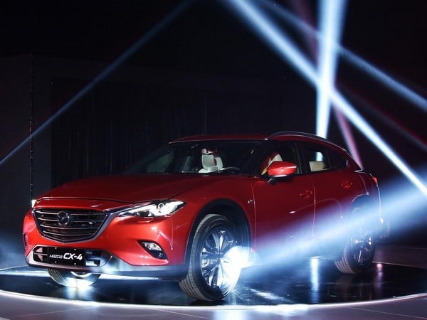 02 2017 Mazda Cx 4