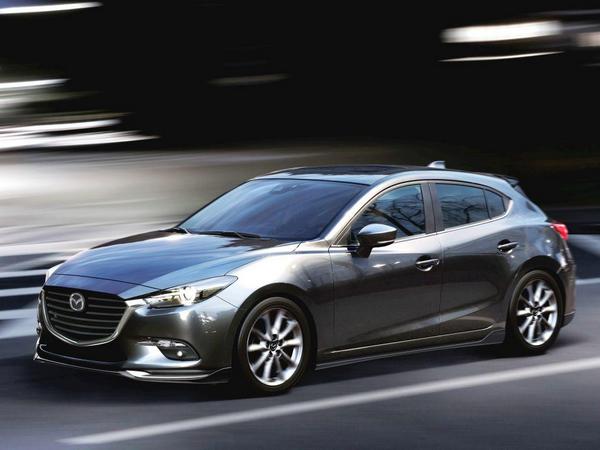 02 2017 Mazda Mazda3
